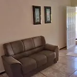 Casa com piscina próximo à Avenida das Cataratas