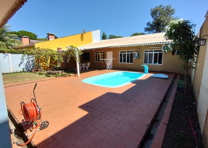 Casa com piscina próximo à Avenida das Cataratas